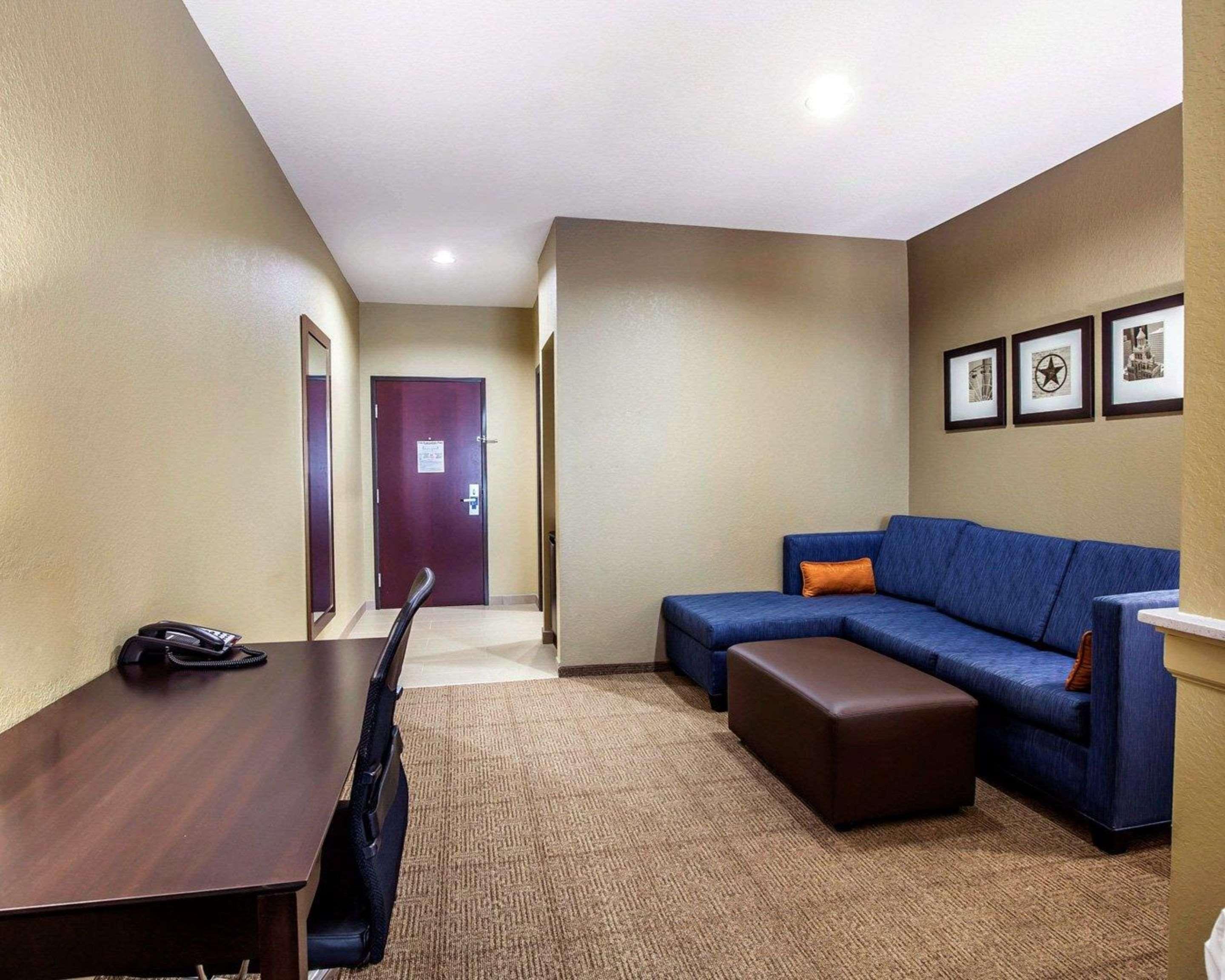 Comfort Suites Northwest - Cy - Fair Houston Exterior photo